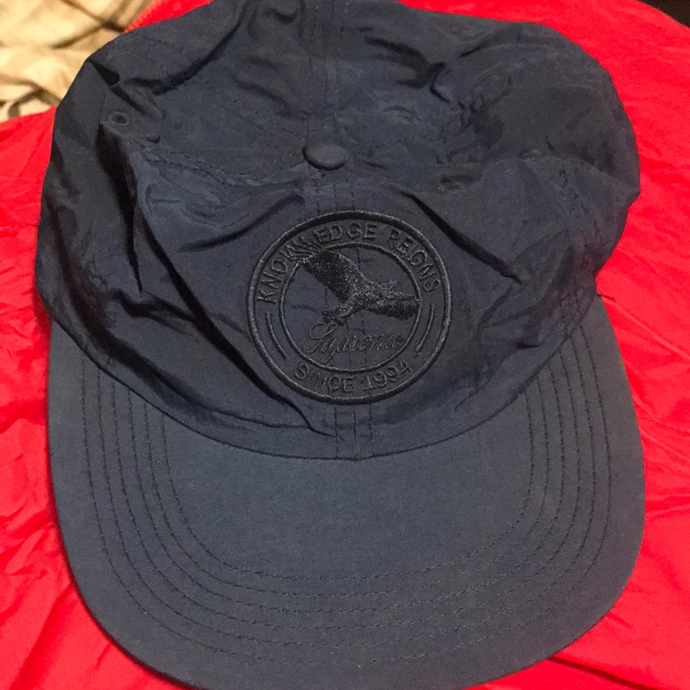 Supreme/GentlyWorn